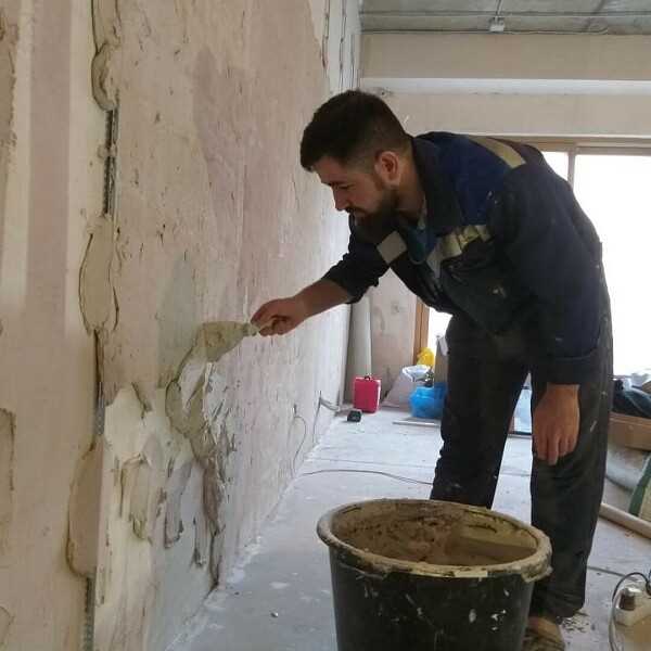 Подготовка поверхности перед штукатуркой